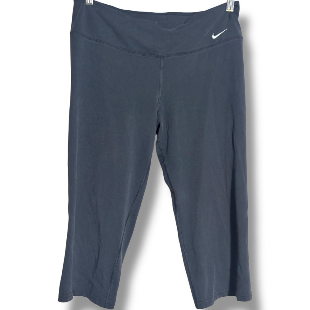 Nike Black Dri Fit Wide-Leg Capri Yoga Workout Pants - Picture 3 of 11